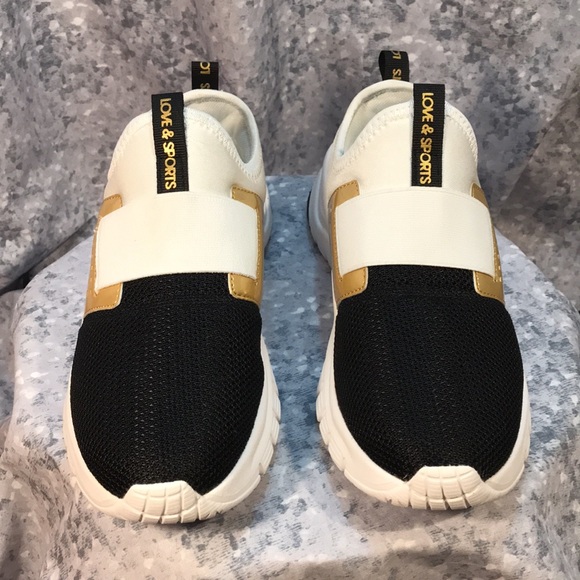 Women’s Size 7 Love & Sports White/Black/Gold Slip on Athletic Shoes Brand New! - Picture 2 of 9